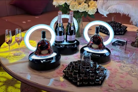 信阳模特招聘,信阳礼宾员招聘,职场机遇高职高薪等你去把握